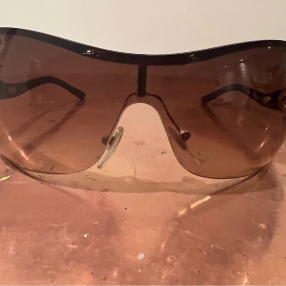 3 pairs of Bvlgari sunglasses - Picture 7 of 7